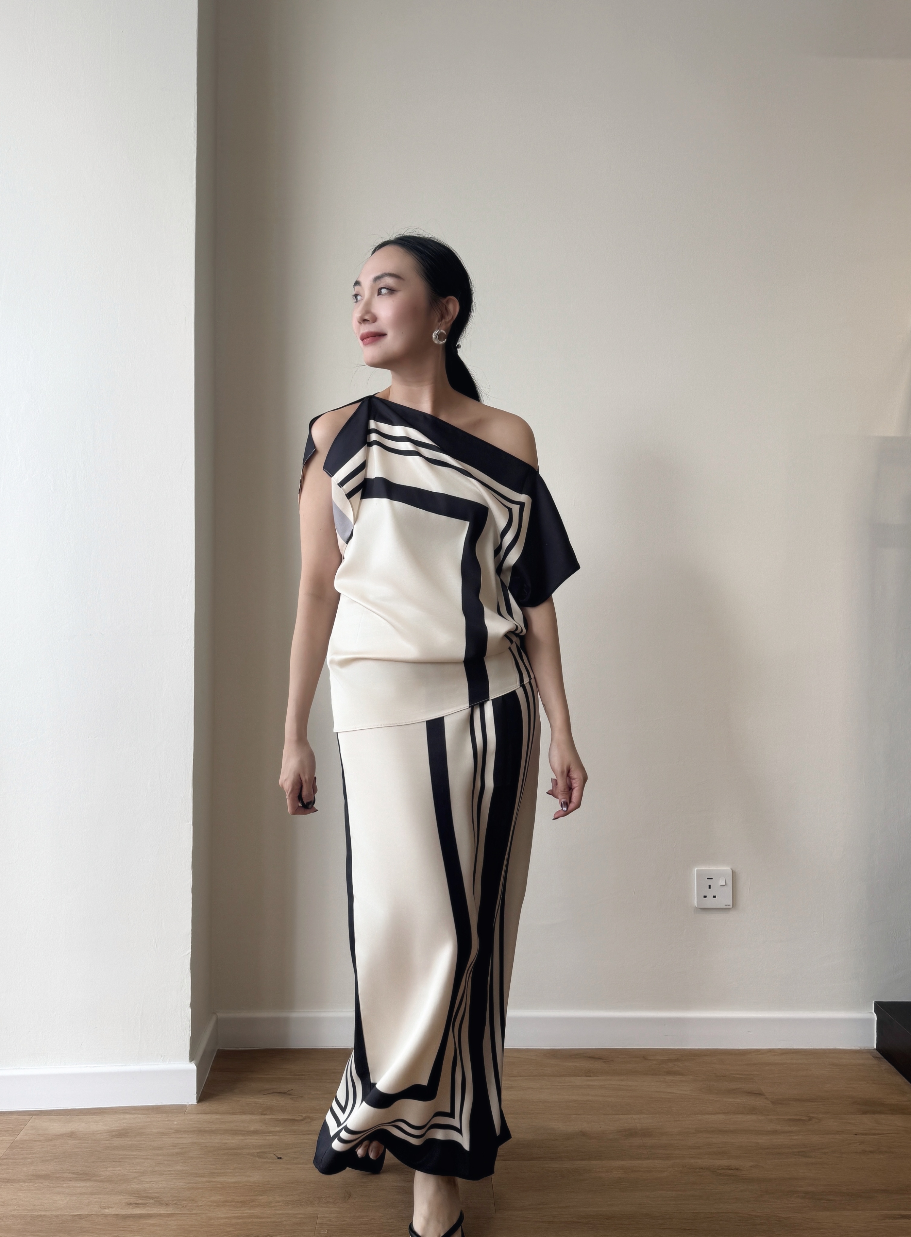 Wrenley Geometric Draped Top (Skirt to purchase seperately)