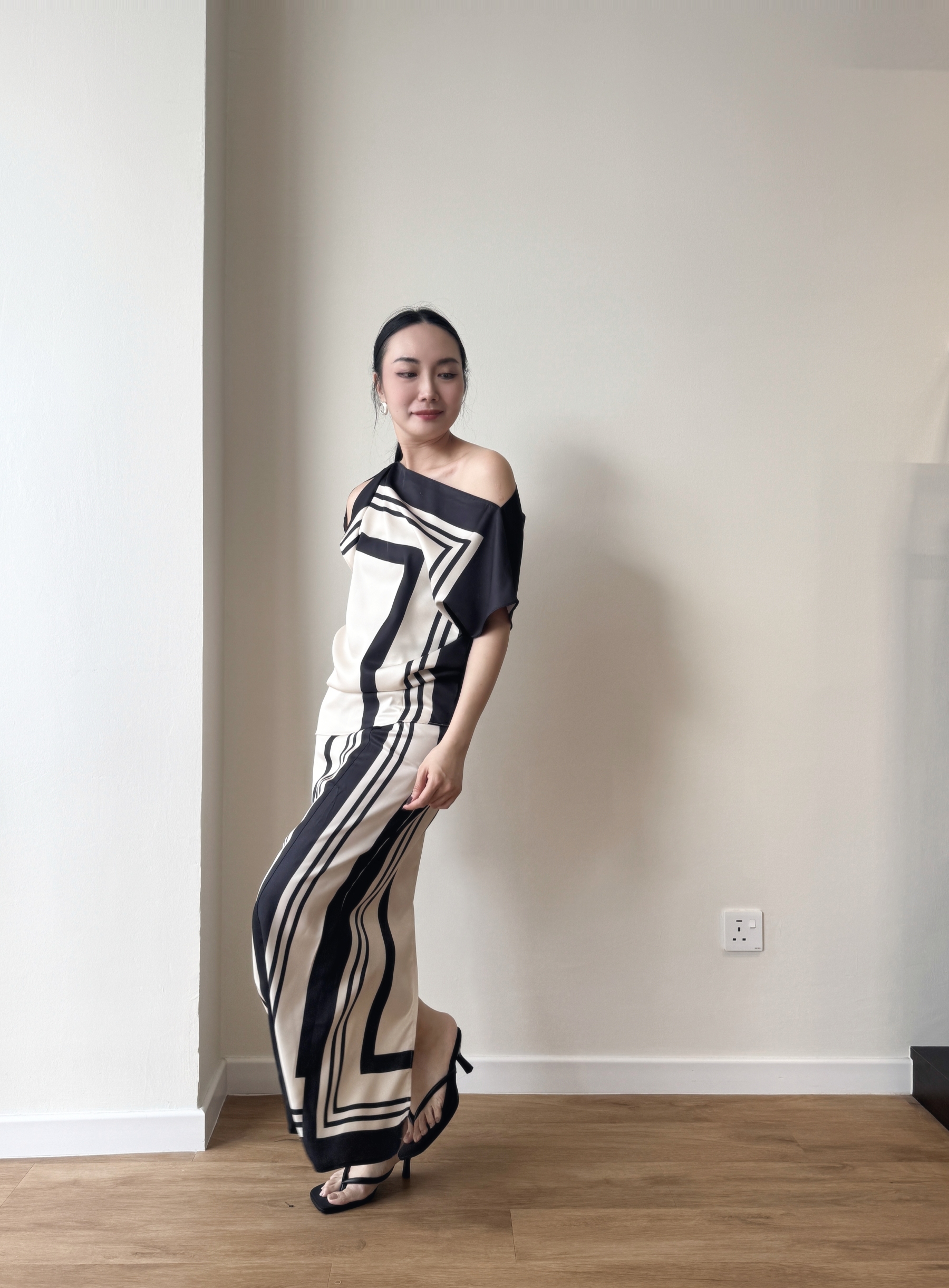 Wrenley Geometric Draped Top (Skirt to purchase seperately)