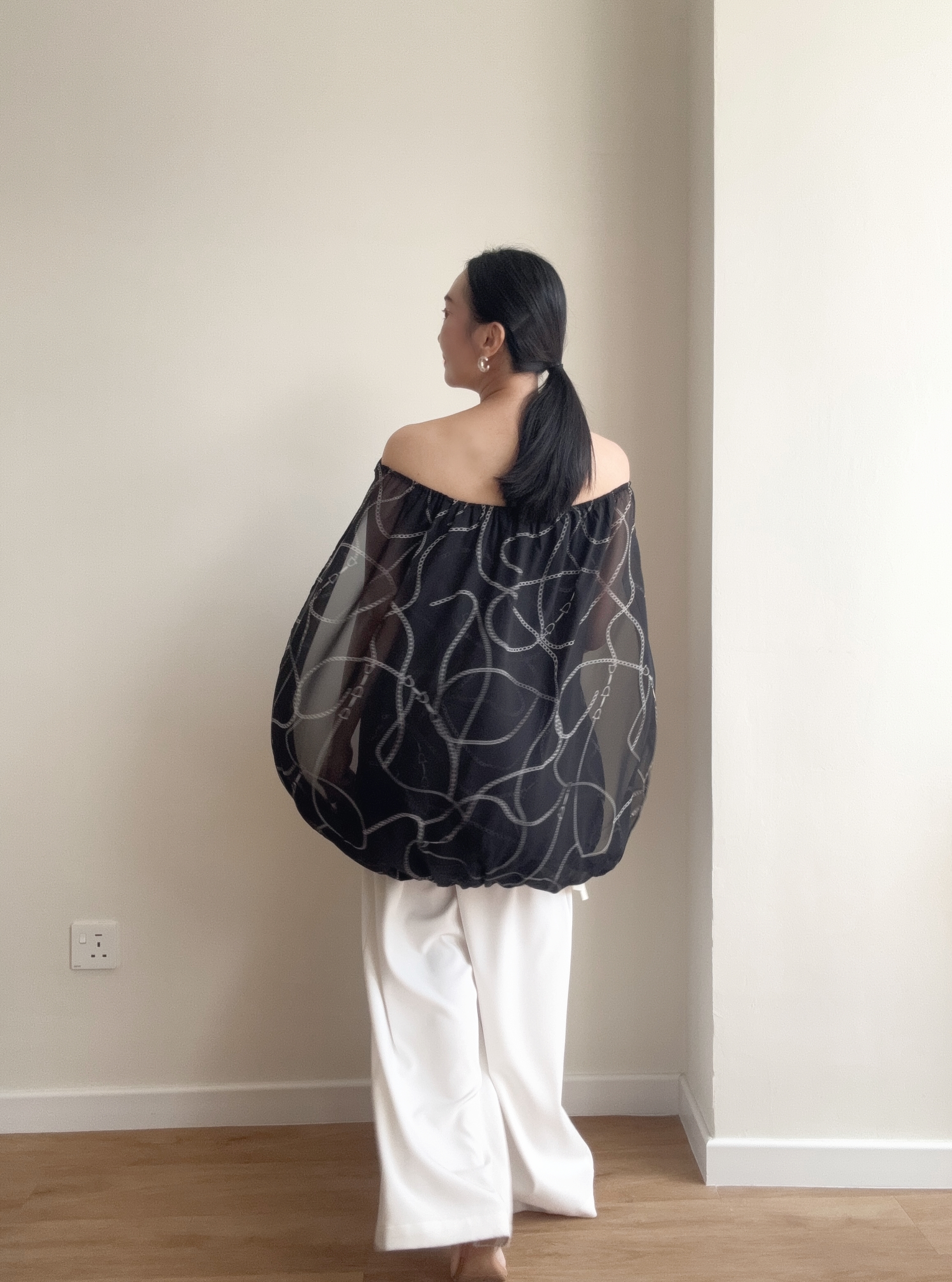 Wanessa Off Shoulder Flowy Top