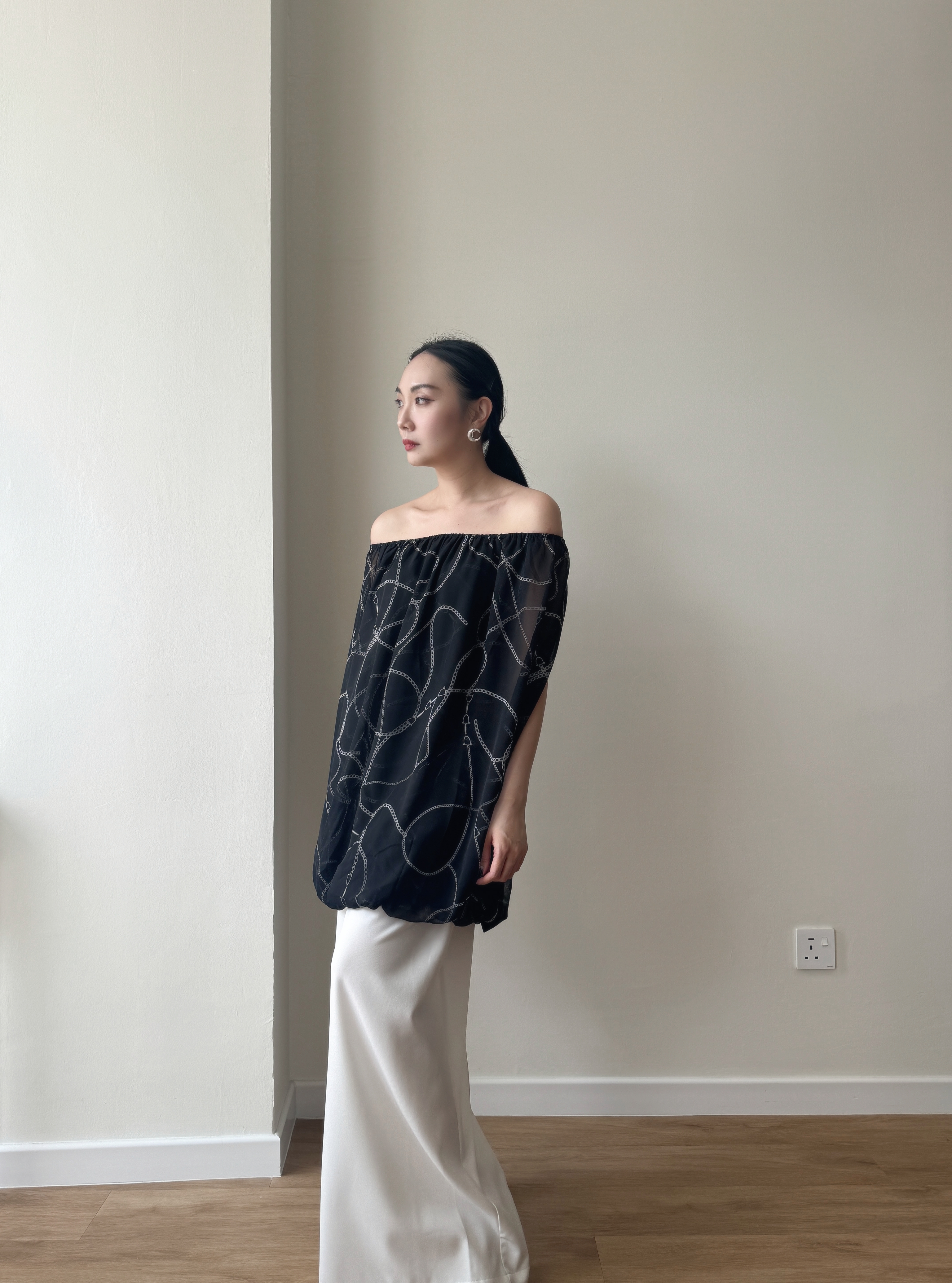 Wanessa Off Shoulder Flowy Top