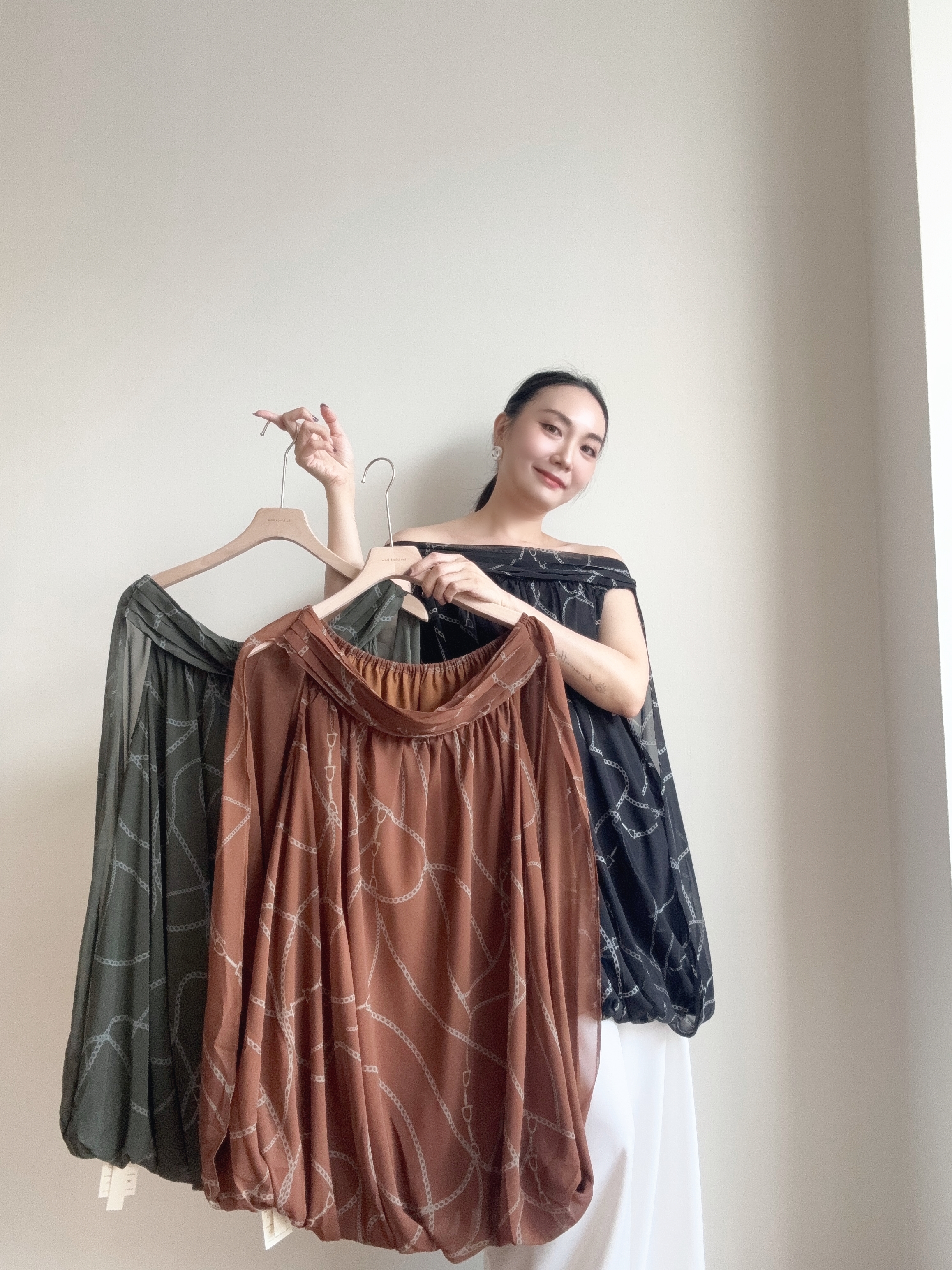 Wanessa Off Shoulder Flowy Top