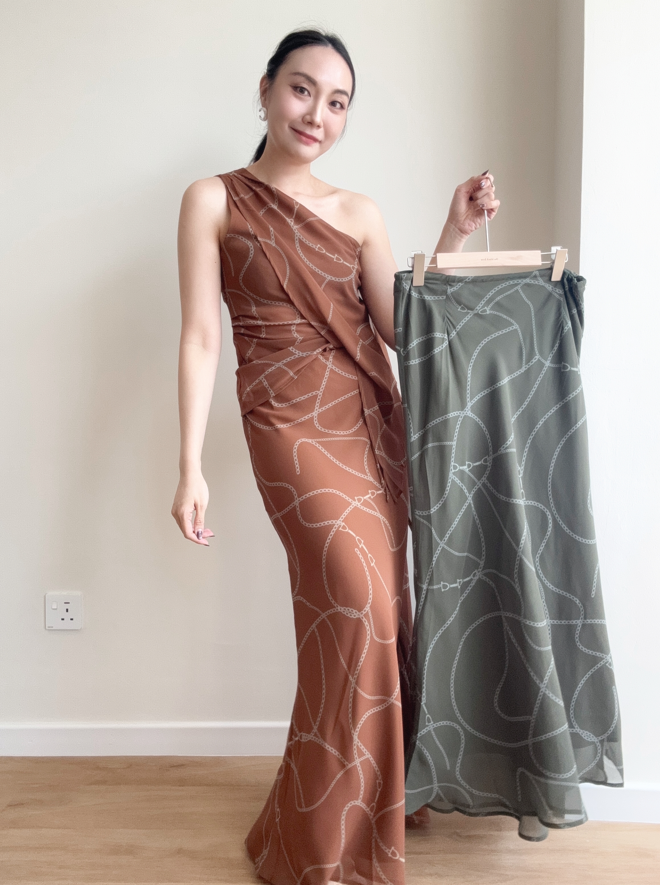 Wayan Graphic Print Skirt