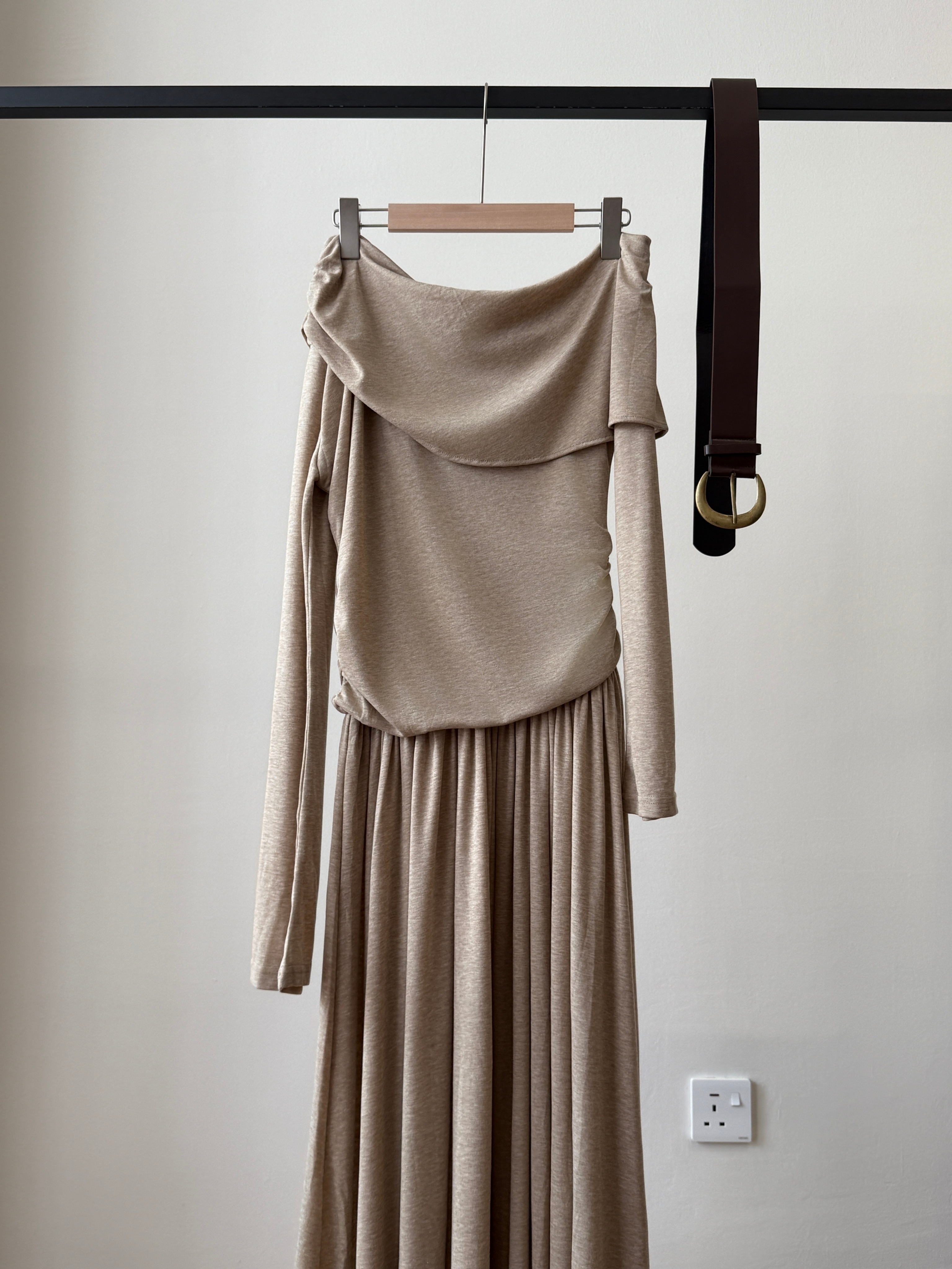 Winifred Off Shoulder Maxi Dress