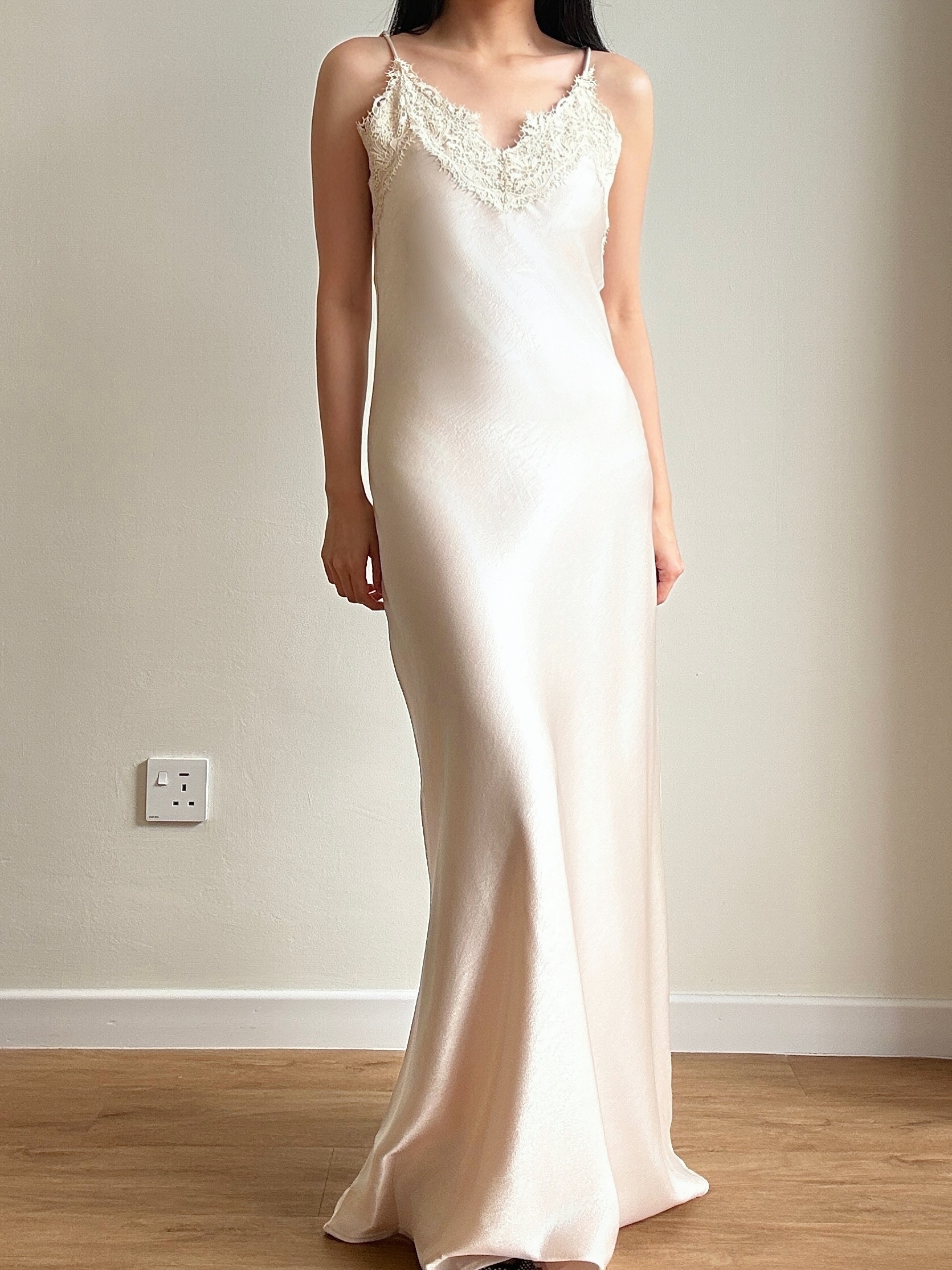 Yona Satin Dress