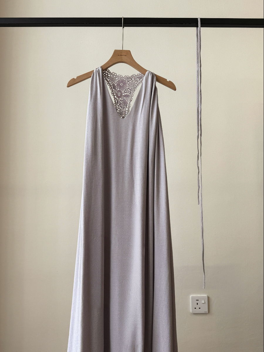 Yohaira Back Lacey Dress