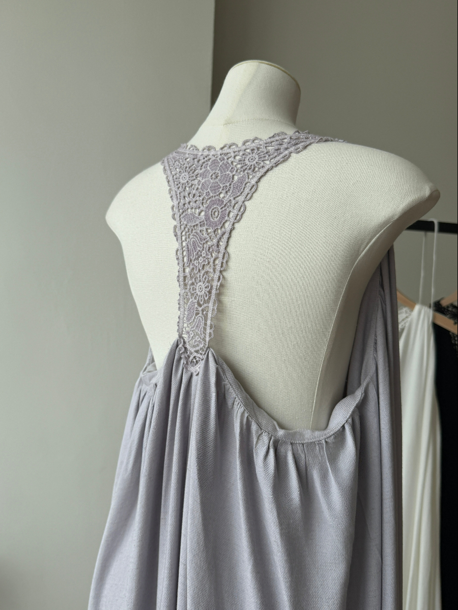 Yohaira Back Lacey Dress