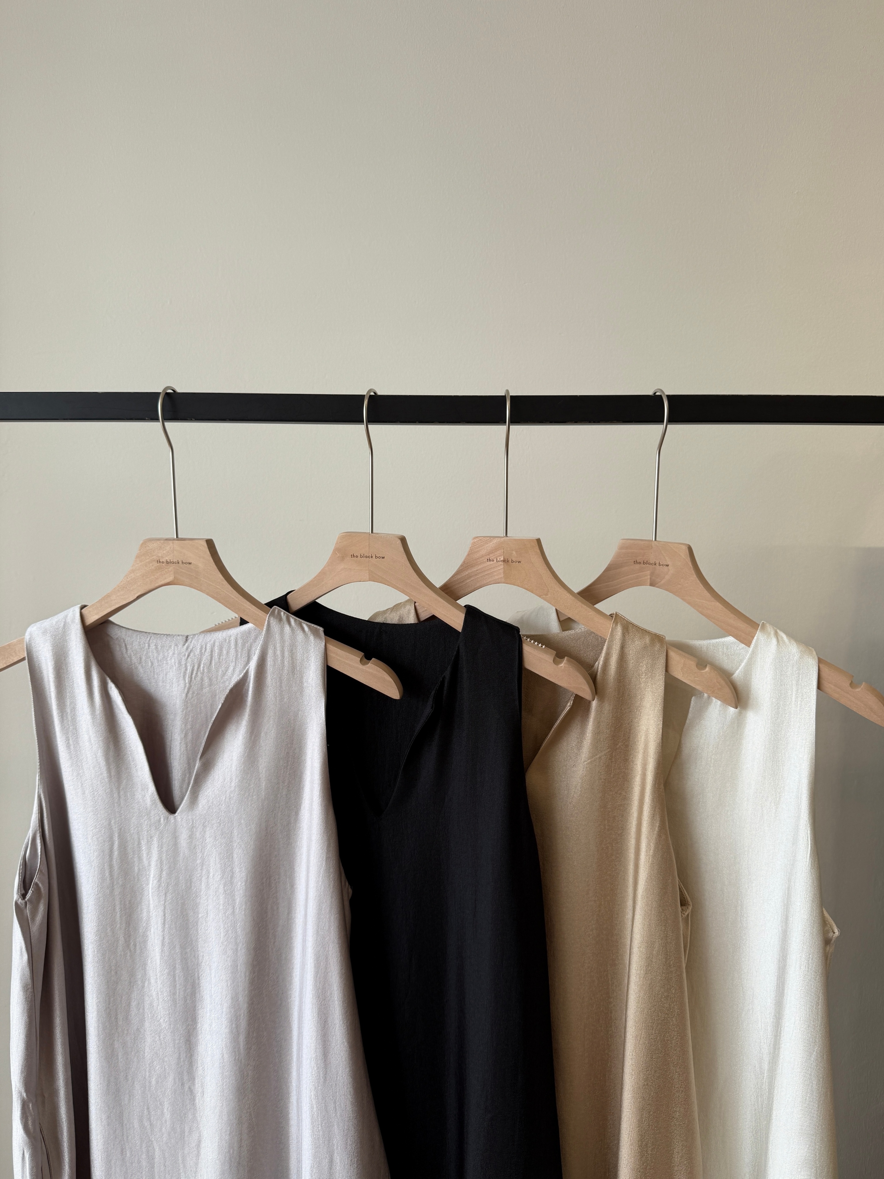 Wenda V-Neck Dress