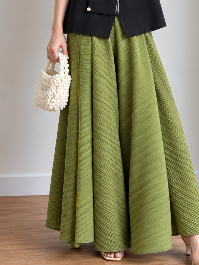Yan Jian Pleated Asymmetric-Hem Palazzo Pants