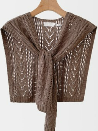 Runa Crochet Shawl-The Black Bow-