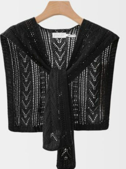 Runa Crochet Shawl-The Black Bow-