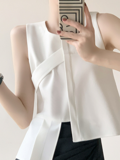 Daphne Asymmetrical Sleeveless Top-The Black Bow-