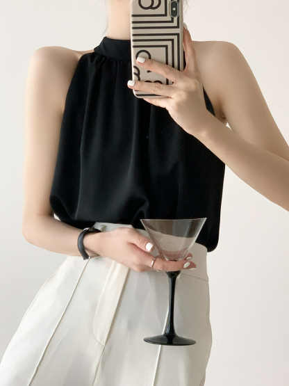 Jaleesa Minimalist Halter Neck Top-The Black Bow-