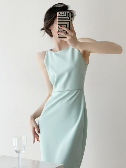 Xantho Bateau Neck Side Slit Dress-The Black Bow-