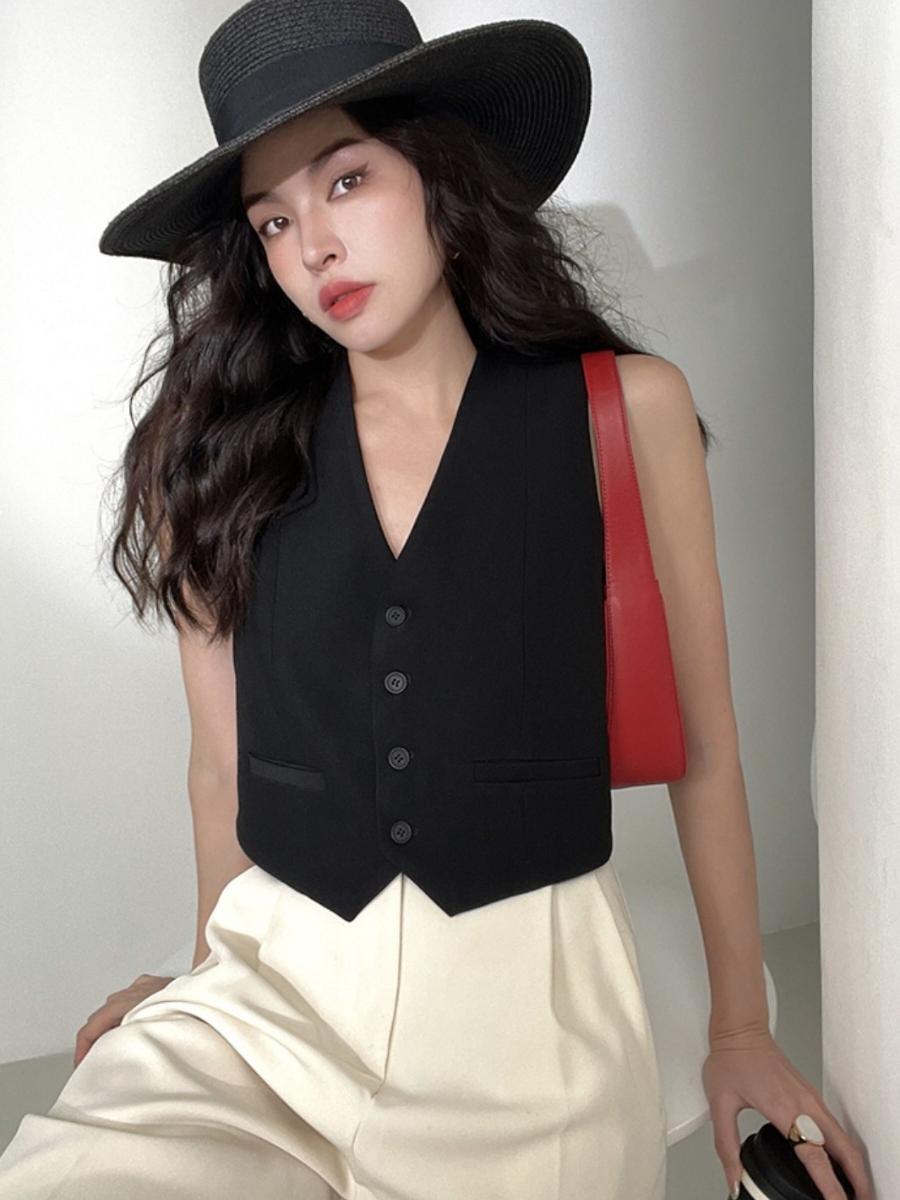 Geladine Solid Button Front Waistcoat-The Black Bow-