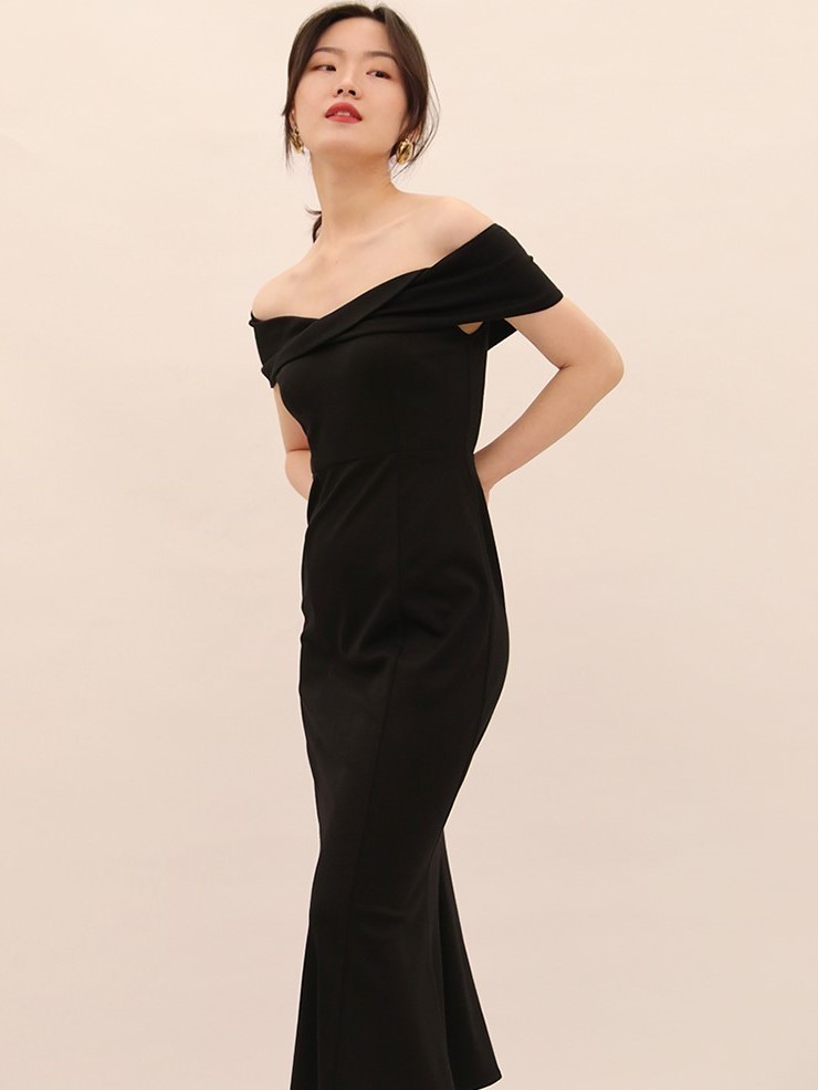 Natalya Off Shoulder Twist Mermaid Dress (Discounted-XS size)-The Black Bow-