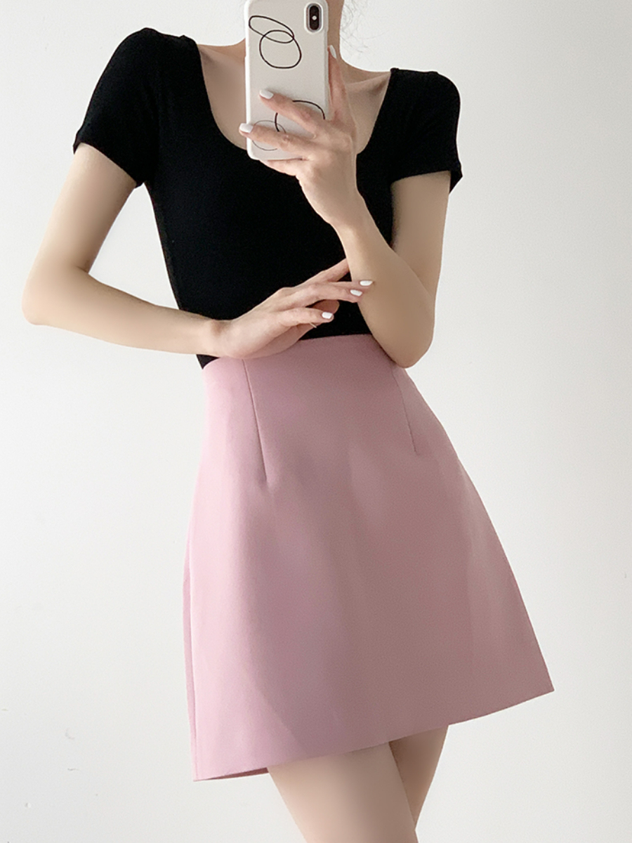 Mirabelle Square Neck Cotton Basic Tee-The Black Bow-