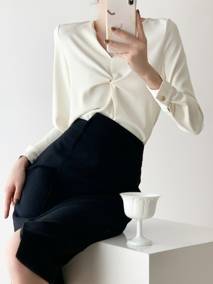 Avalynn Asymmetrical Tulip Skirt-The Black Bow-
