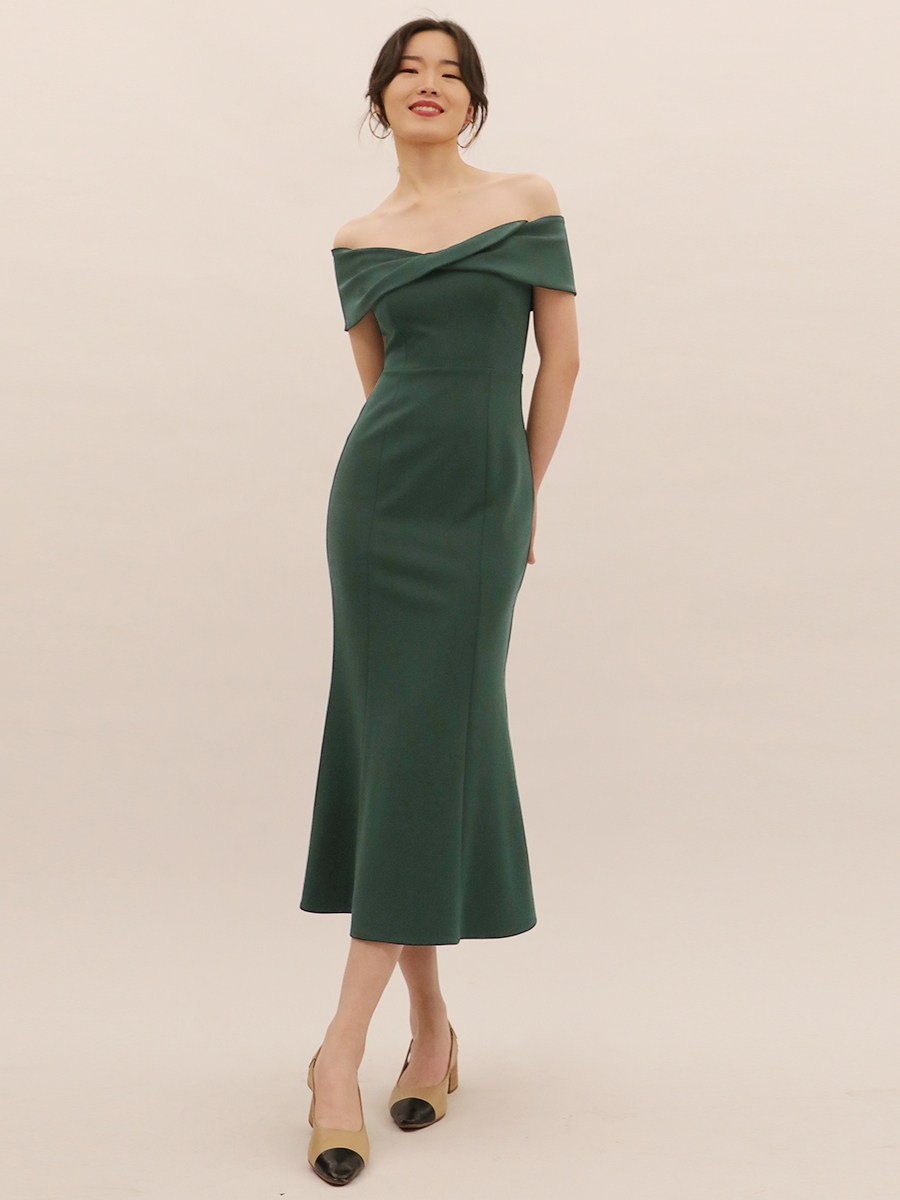 Natalya Off Shoulder Twist Mermaid Dress (Discounted-XS size)-The Black Bow-