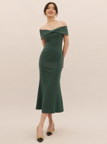Natalya Off Shoulder Twist Mermaid Dress (Discounted-XS size)-The Black Bow-