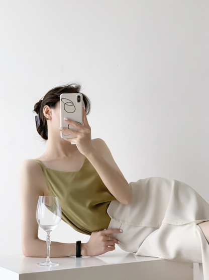 Avalynn Asymmetrical Tulip Skirt-The Black Bow-