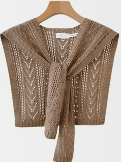 Runa Crochet Shawl-The Black Bow-