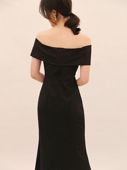 Natalya Off Shoulder Twist Mermaid Dress (Discounted-XS size)-The Black Bow-