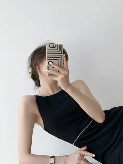 Xantho Bateau Neck Side Slit Dress-The Black Bow-