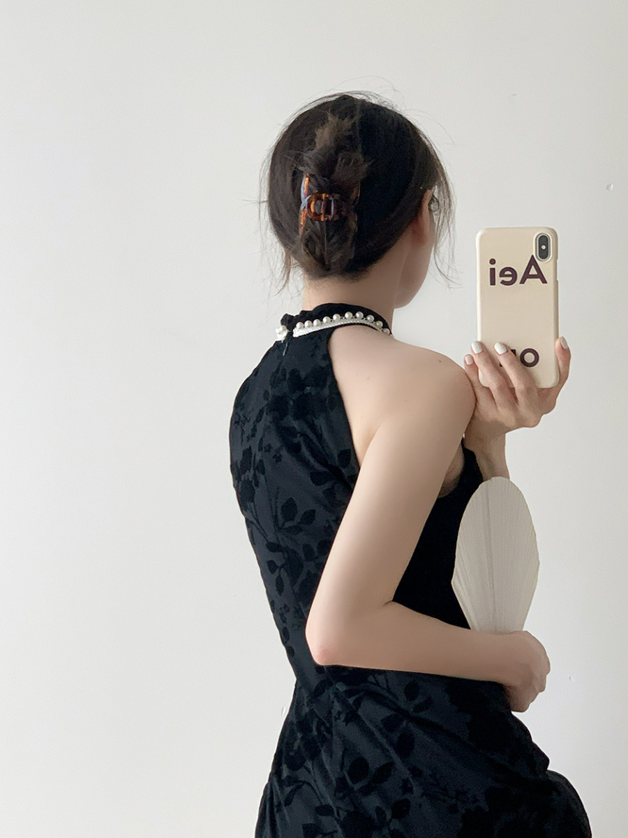 Meng Lu Pearl Embellished Jacquard Cheongsam-The Black Bow-