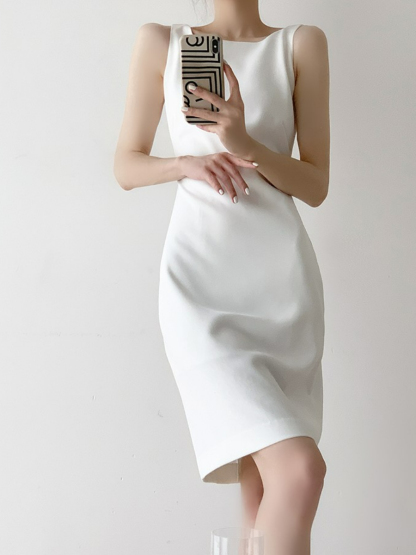 Morag Little Square Neck Pencil Dress-The Black Bow-