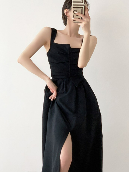 Nyla Queen Anne Neckline Midi Dress-The Black Bow-