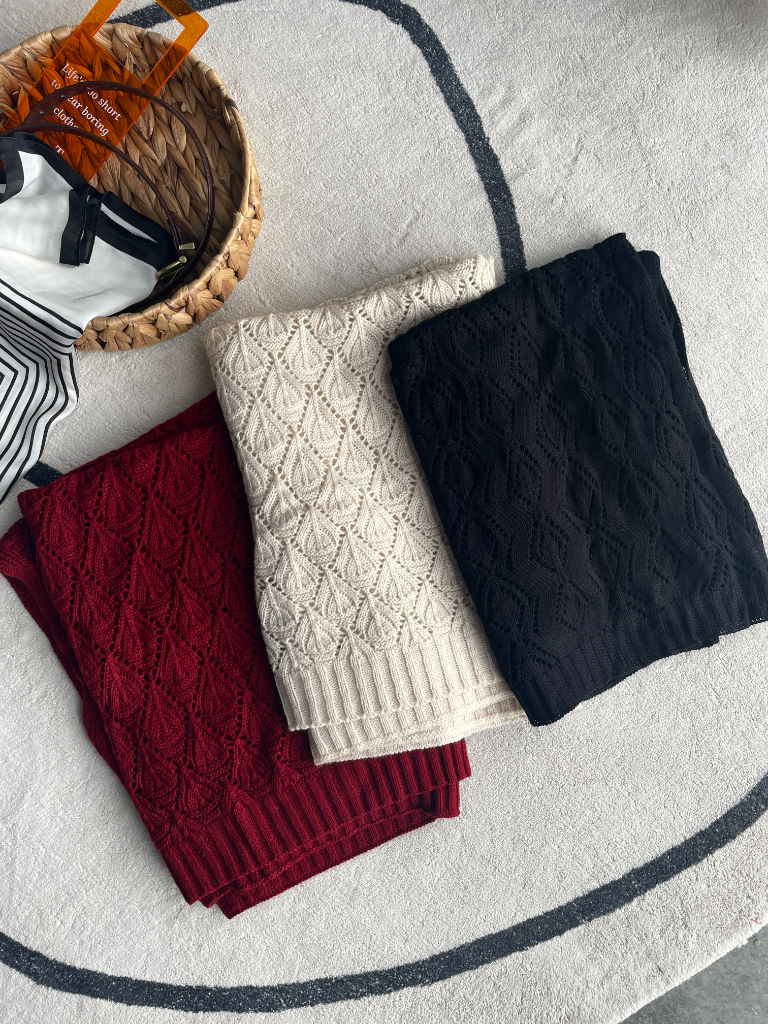 Du Juan Crochet Oriental Shawl Cardigan -The Black Bow-