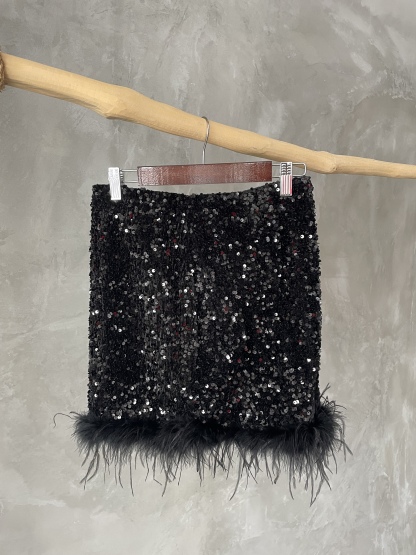 Kinlay Feather Trimmed Sequin Skirt (Disocunted-S size)-The Black Bow-