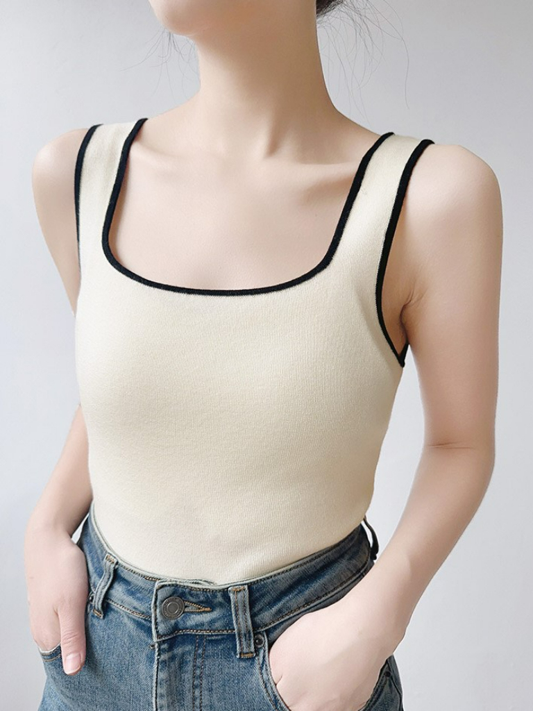 Jenaya Contrast Binding Square Neck Knit Top (Discounted-Free size)-The Black Bow-