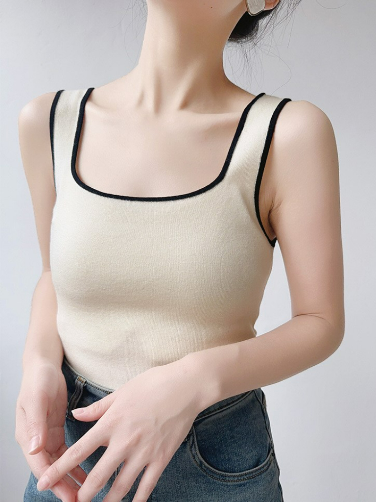 Jenaya Contrast Binding Square Neck Knit Top (Discounted-Free size)-The Black Bow-