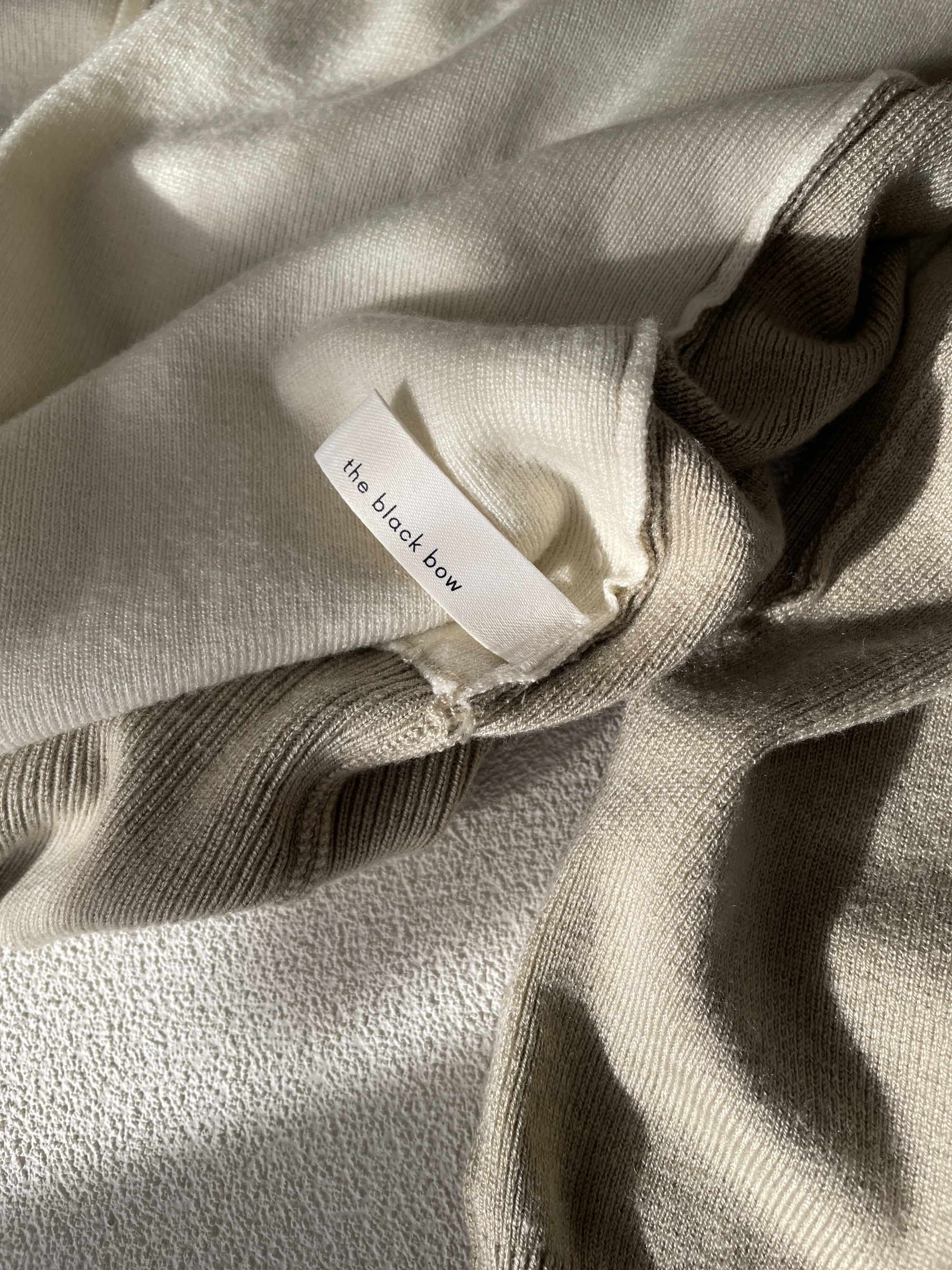 Ogna Fake Two Piece Knit Cardigan-The Black Bow-