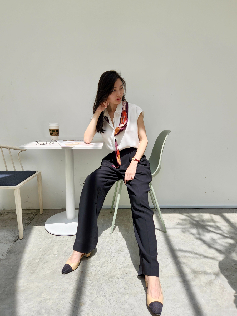 Le Classic Slingbacks-The Black Bow-