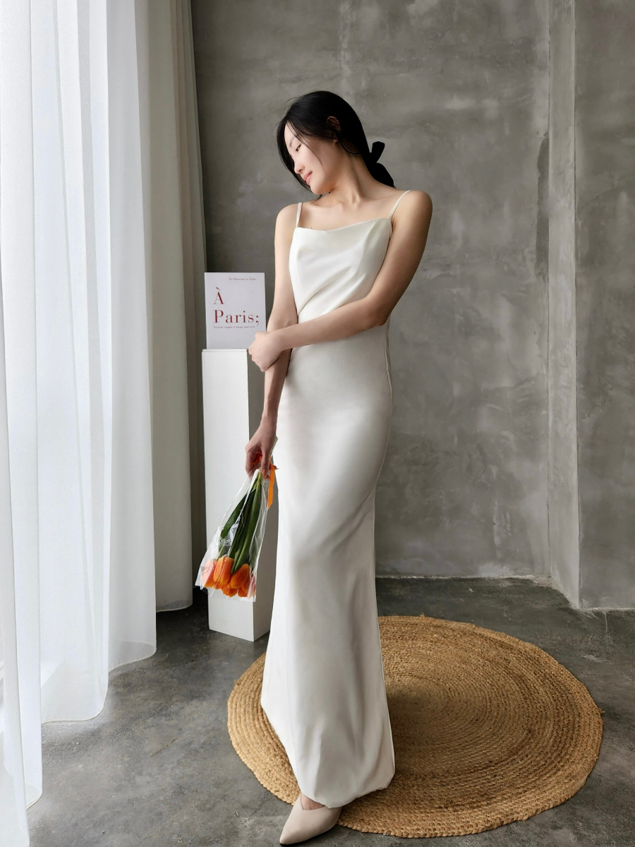 Faith Curved V Back Floor Length Minimalist Light Gown (Discounted-M & L size)-The Black Bow-