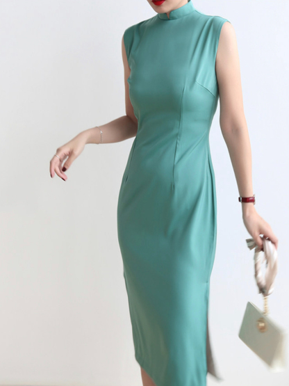 Yu's Simple Mandarin Collar Cheongsam (Turquoise & Light Yellow)-The Black Bow-