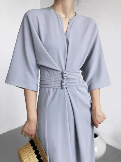 Kathly Kimono Dress with Oriental Waist Tie-The Black Bow-