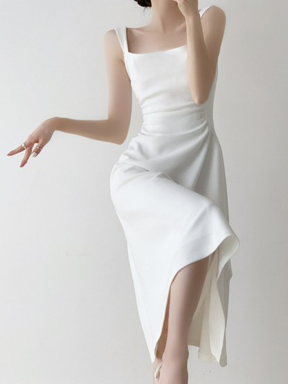 Nashla Square Neck Fit & Flare Dress -The Black Bow-