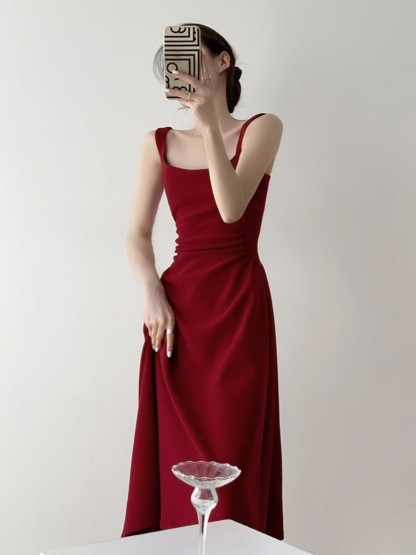 Nashla Square Neck Fit & Flare Dress -The Black Bow-