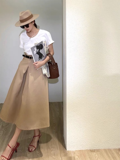 Cathrynna English High Waisted A-Line Skirt (With Belt)-The Black Bow-