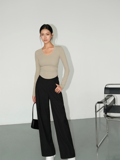 Marle Round Neck Long Sleeve Top-The Black Bow-