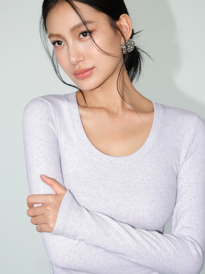 Marle Round Neck Long Sleeve Top-The Black Bow-