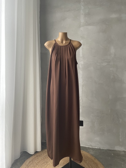 Gervaise Halter Neck Pleated Maxi Dress (Discounted-Free Size)-The Black Bow-