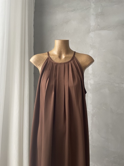 Gervaise Halter Neck Pleated Maxi Dress (Discounted-Free Size)-The Black Bow-