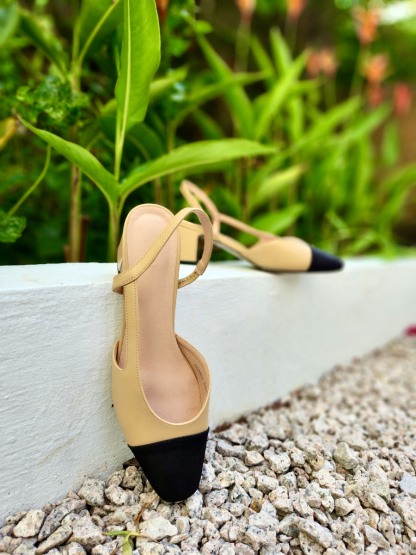 Le Classic Slingbacks-The Black Bow-