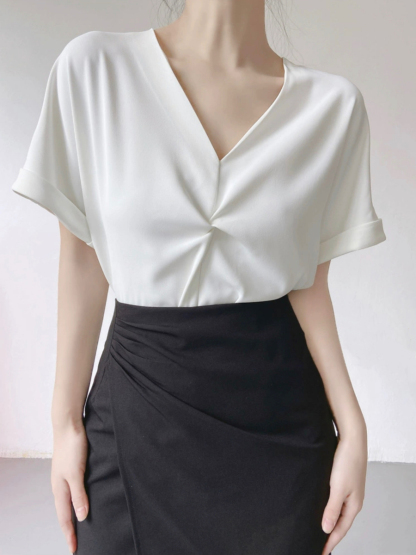 Victoria Front Knot Wide Sleeve Top-The Black Bow-