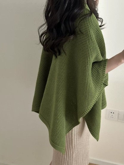 Vinatti Shawl Wrap (Rejected-Free size)-The Black Bow-