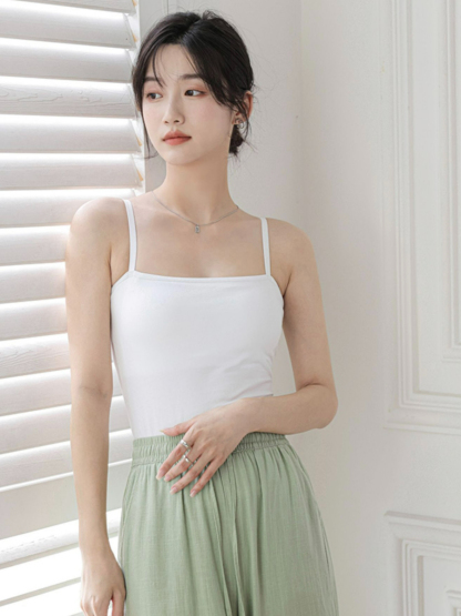 Eilith Padded Cami Top-The Black Bow-